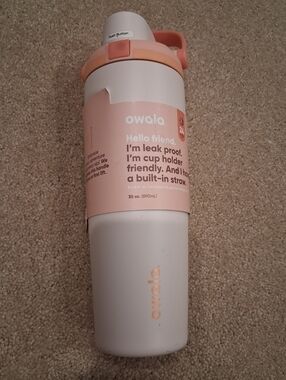 owala 30 oz White & Peach Insulated Water Bottle with Straw In SPARKLING SHERBET
